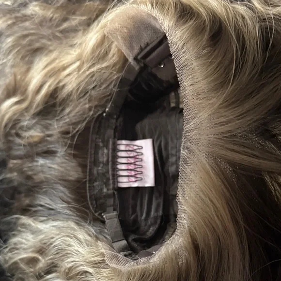 Cassidy 2.0 from CSC - Long Wavy Women’s Wig with Blonde Accents - Picture 9 of 11